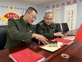 喜获“党员政治生日卡”