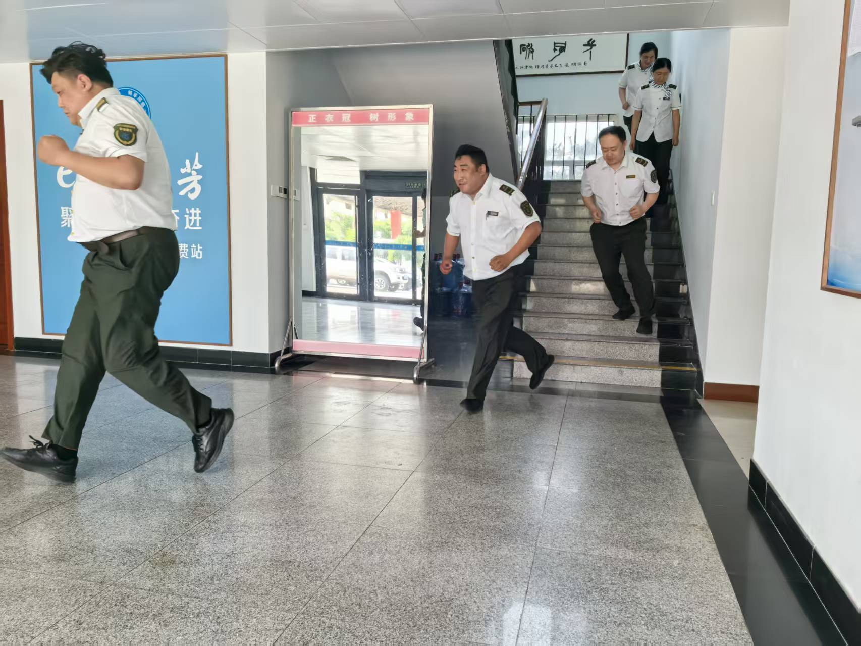 微信图片_20260512160913_577_90.jpg